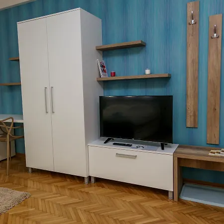 アパート Parlament ベオグラード