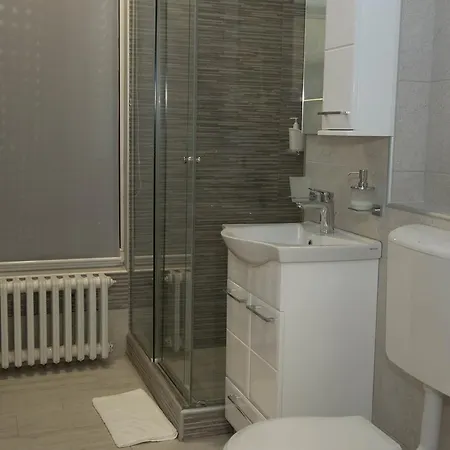 アパート Parlament *